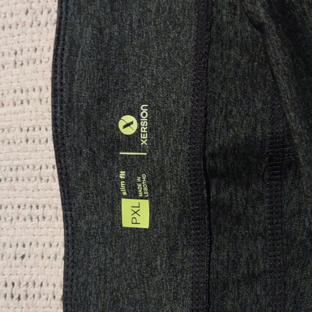 Exercise pants..new never worn - Picture 3 of 3